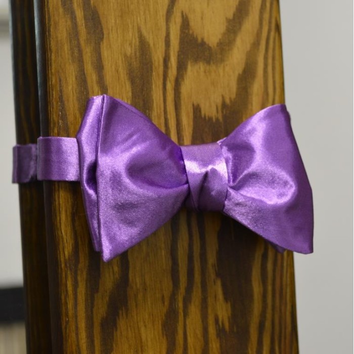 Насыщенная фиолетовая галстук-бабочка