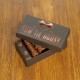 Подарочная коробочка с тиснением коричневой фольгой