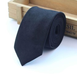 Краватка вузька чорна замшева тканина