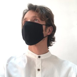 Захисна маска для обличчя чорна в ромбик з бавовни на два шари