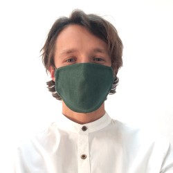 Защитная маска для лица изумрудная из льна в два слоя