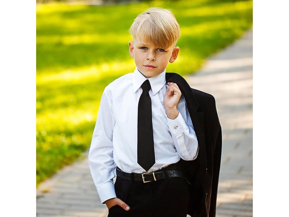Детские галстуки: насколько они нужны и как выбрать