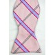 Рожевий метелик-краватка в клітинку з платком