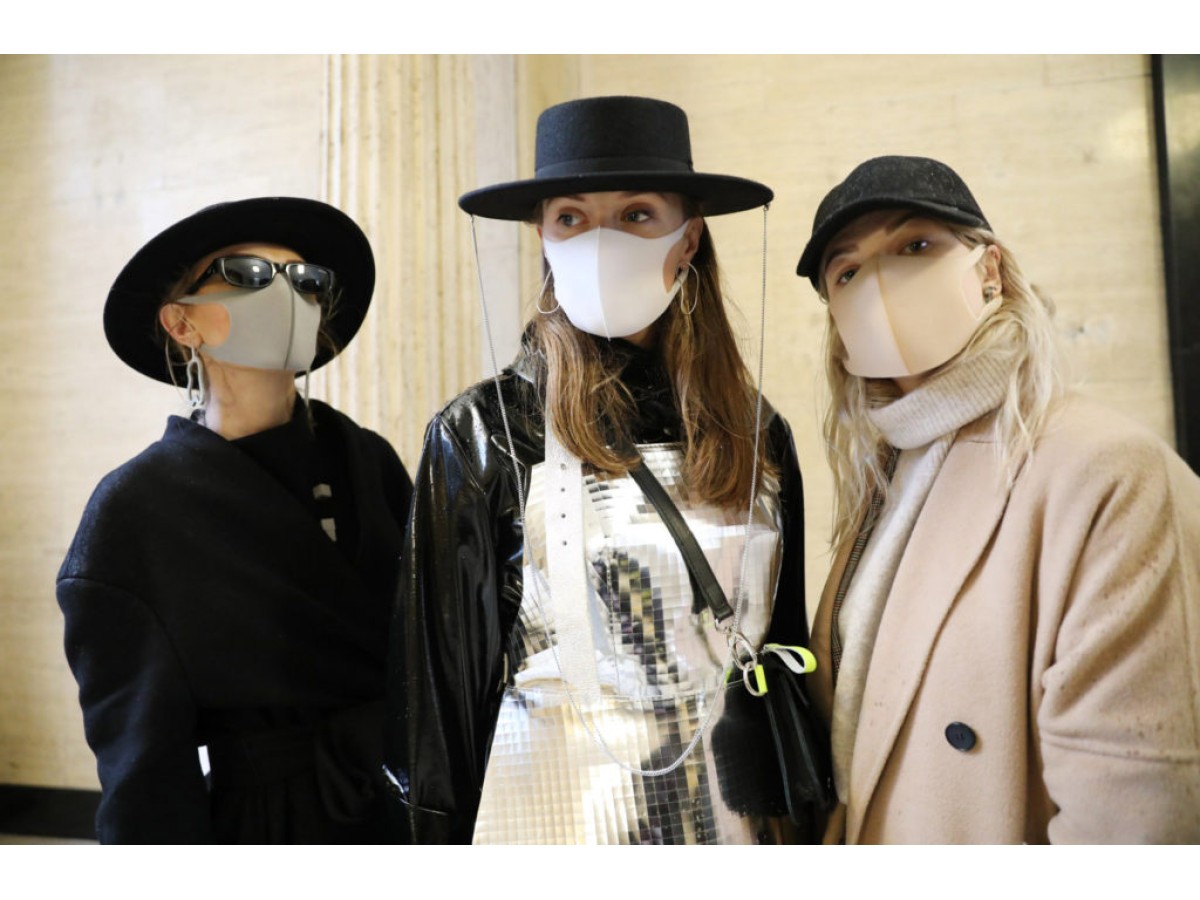 Пост для наших дам: Защитные маски и красота